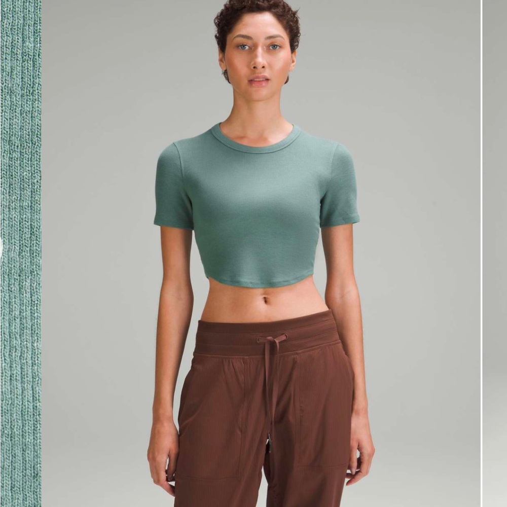 Lululemon 
Hold Tight cropped short sleeve tee